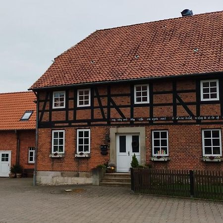 Ferienwohnung Wohnen Auf Dem Bauernhof Laatzen Exterior foto