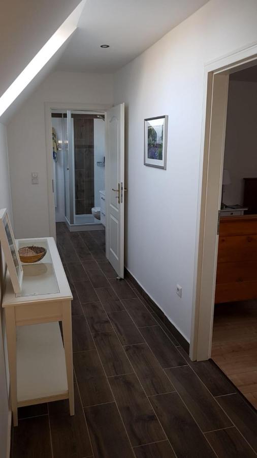 Ferienwohnung Wohnen Auf Dem Bauernhof Laatzen Exterior foto